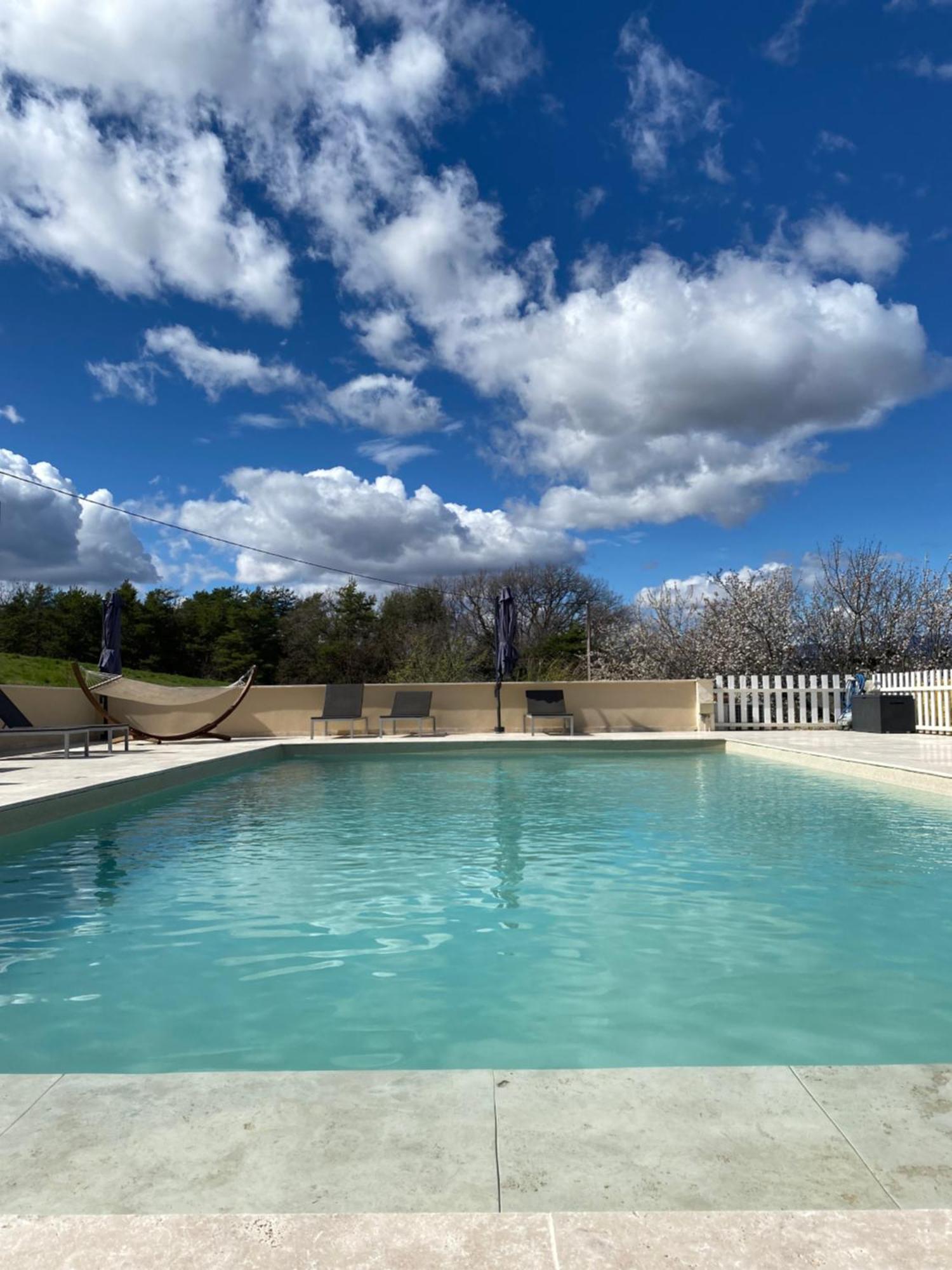 La Magnanerie En Provence Villa Niozelles Екстериор снимка
